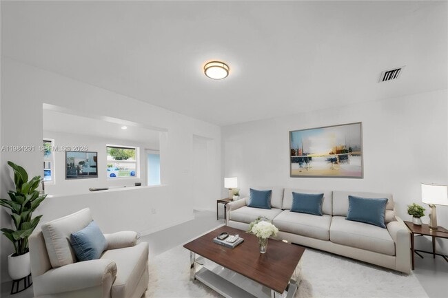 Foto del edificio - 27 Suffolk Ave