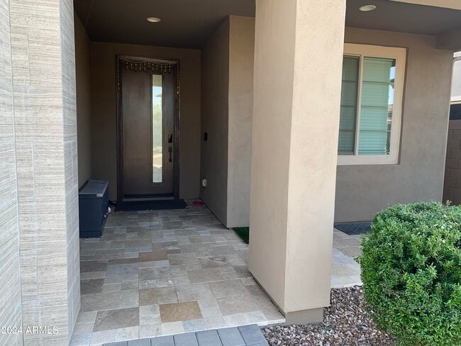 Building Photo - 3441 E Los Gatos Dr