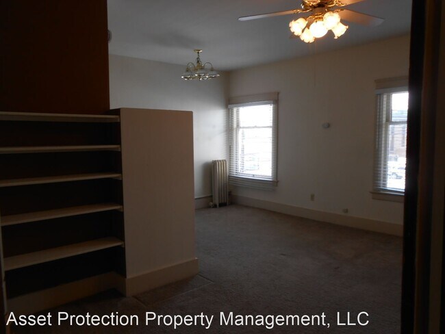 Foto del edificio - 734 NW Broadway St