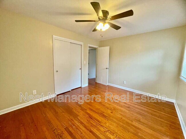 Foto del edificio - 6244 Milford Rd