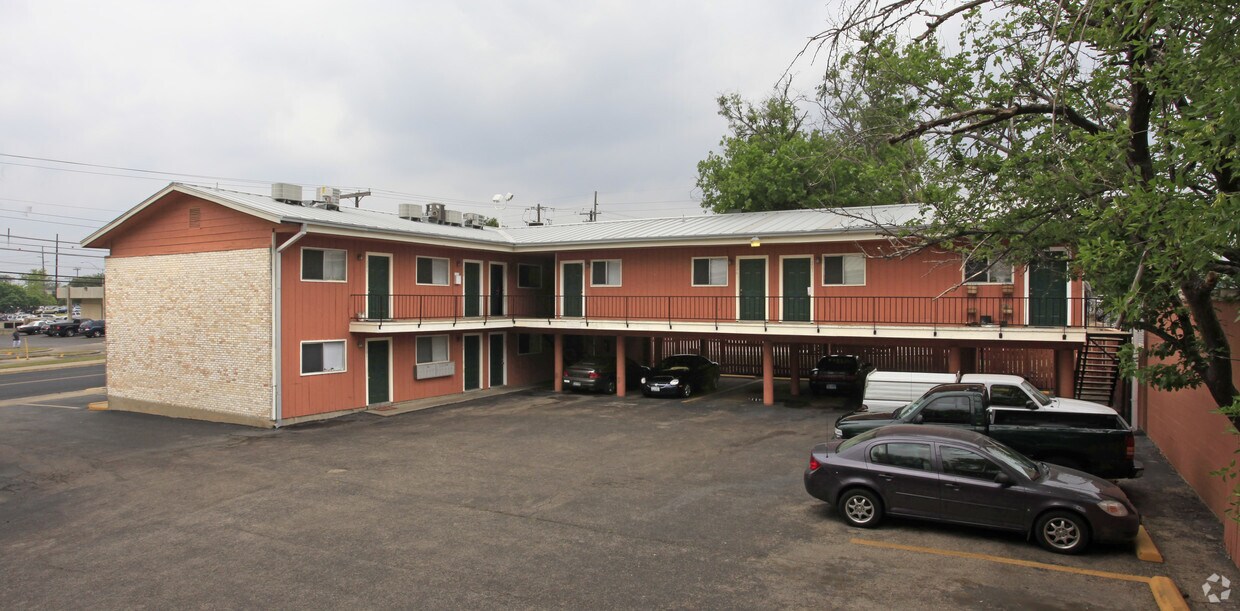 Foto del edificio - Denson Apartments
