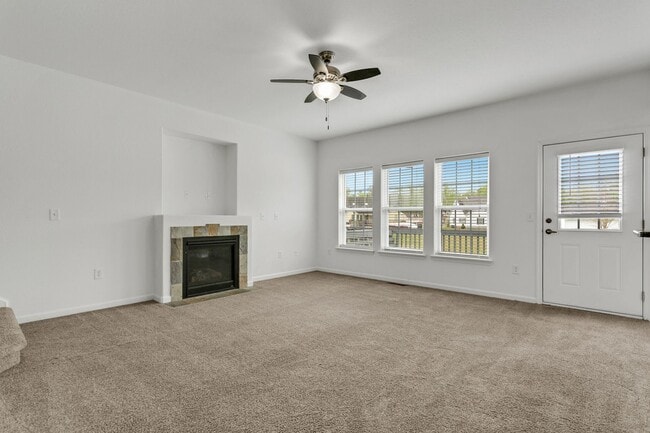 Building Photo - Shingle Landing 4 bedroom; 2,5 bath PET FRIENDLY Custom Home, Moyock NC