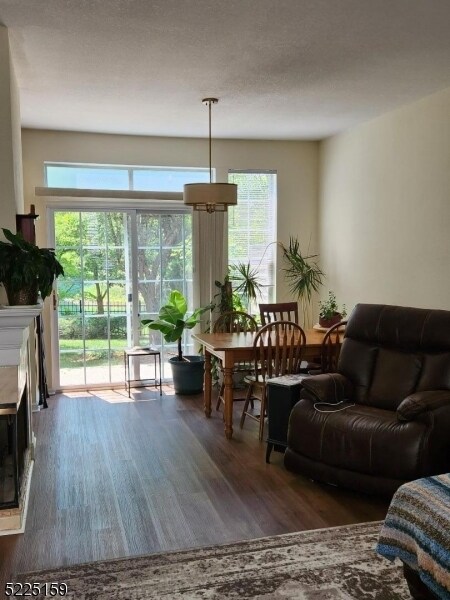Foto del edificio - 33 High Pond Ln