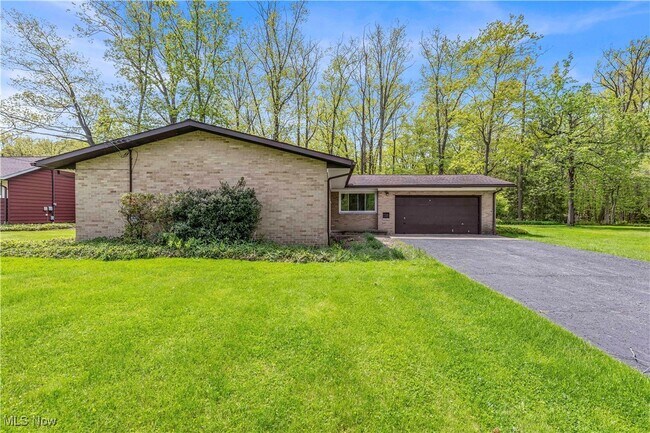 Foto del edificio - 6481 Glenwillow Dr