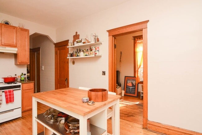 Foto del edificio - 2637 W Iowa St