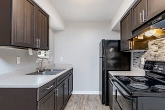 Building Photo - Shelton Park Apartments