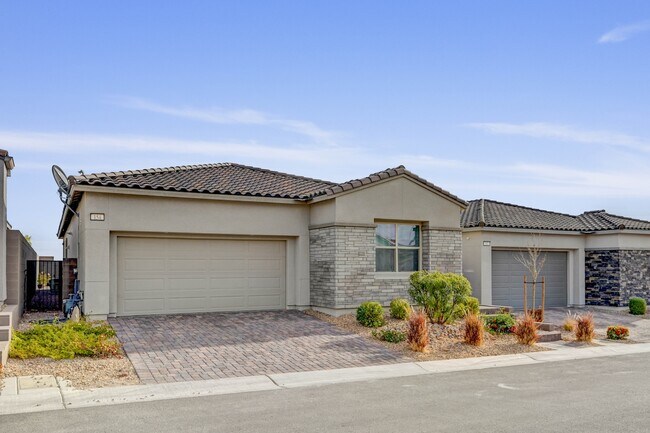 Foto del edificio - 154 Nine Mile Creek Dr
