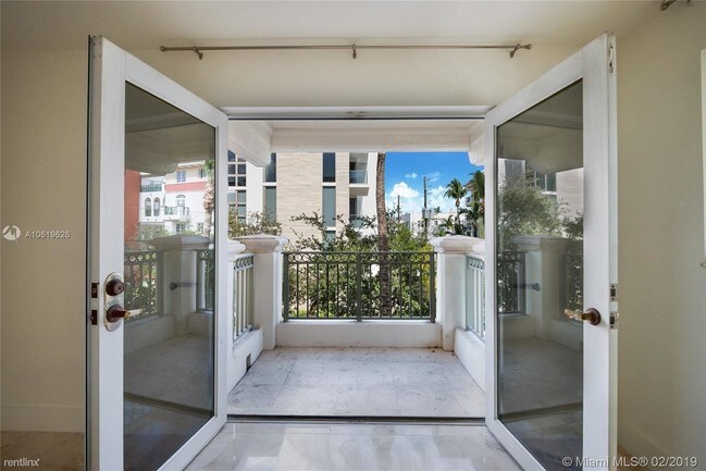 Foto del edificio - 2 br, 2 bath  - 730 3rd St