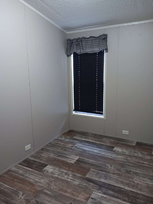 Foto del edificio - ???? This Week Only! Move-In Special on a Beautiful 3BR/2BA Country Home – Minutes from Colliervi...