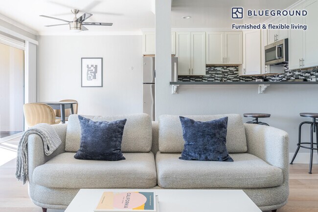 Foto del edificio - 848 Jordan Ave