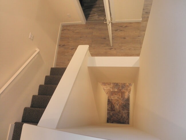 Building Photo - 23230 Edmonds Way #102, Edmonds, WA 98026 ...