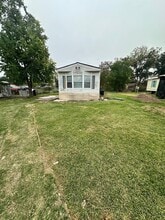 Building Photo - 8623 Bloombury Ln