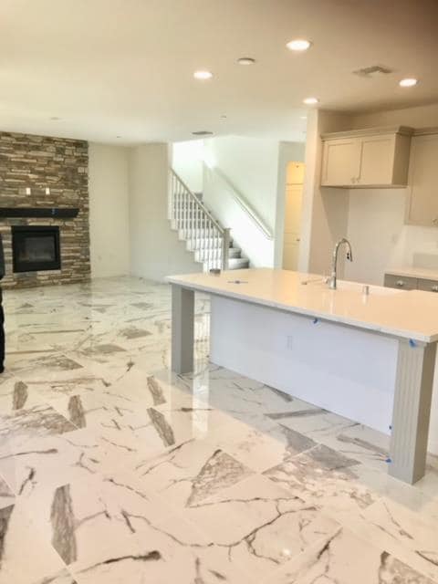 Building Photo - 1600 Ranch Ln
