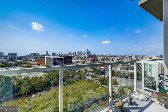 Foto del edificio - 901 N Penn St