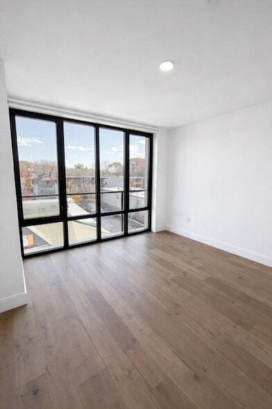 Foto del edificio - 1121 Dorchester Ave