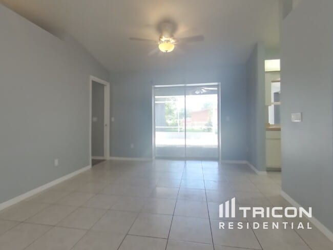 Building Photo - 99 Sandhurst Dr