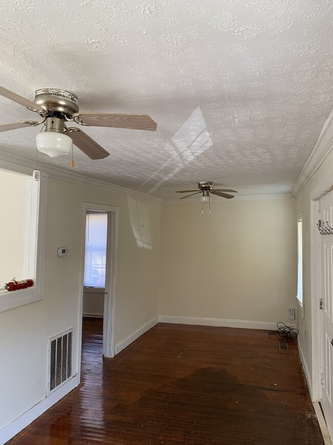 Foto del edificio - 904 Drive D