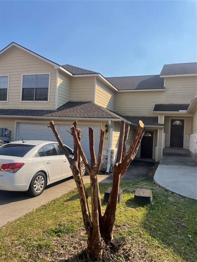 Primary Photo - 3 bdrm, 3.5 baths at The Ranch at Sam Houston
