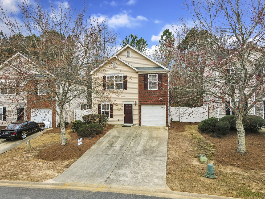 Primary Photo - 225 Osmanthus Way