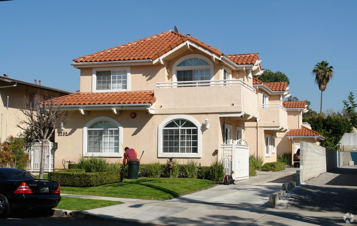 Foto principal - 1232 Mariposa St