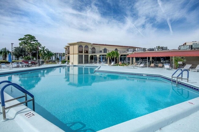 Building Photo - 3755 Via Poinciana