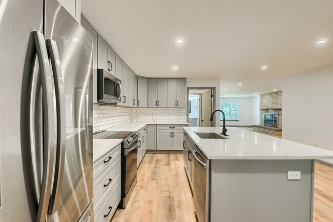 Foto del edificio - 3735 Benton St