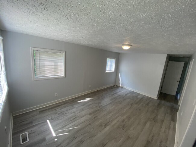 Foto del edificio - 815 S Calumet St