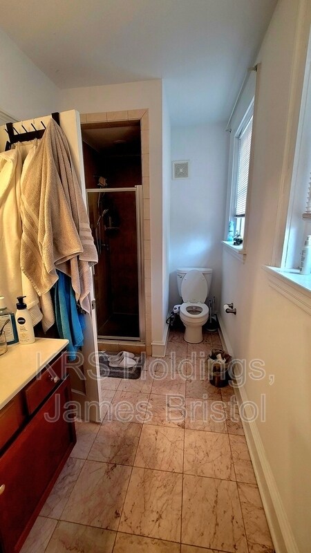 Foto del edificio - 2710 Stuart Ave