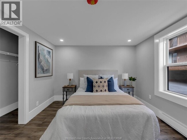 Building Photo - 1766 University Ave W