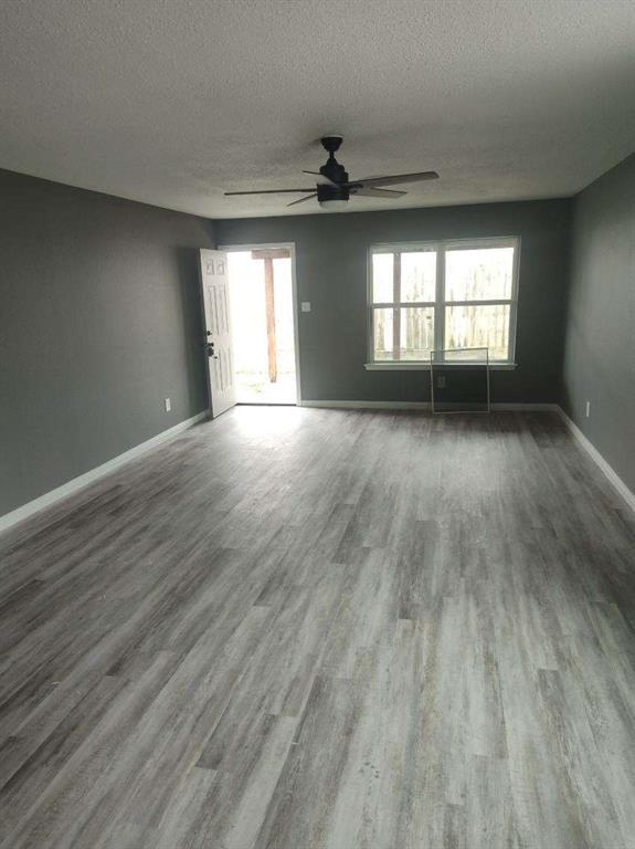 Foto del edificio - 2687 Gessner Rd