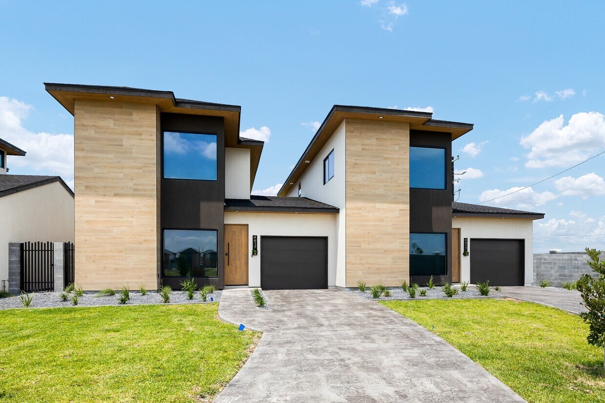 Primary Photo - 706 Sage Ln