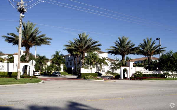 Foto del edificio - Villas De Tuscany Condos