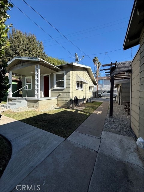 Building Photo - 6224 Newlin Ave