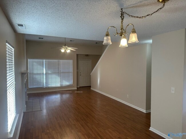 Building Photo - 109 Clover Ridge Dr