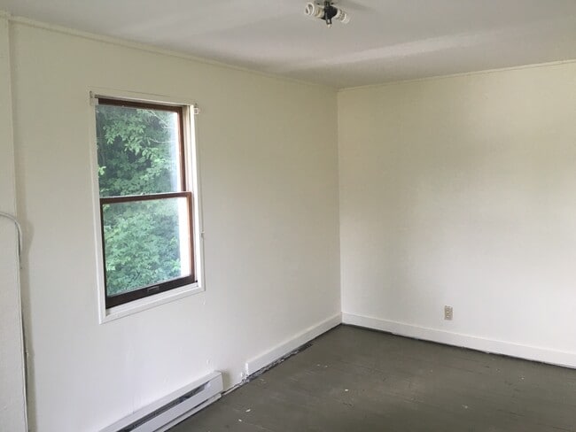 Foto del edificio - 139 Railroad St