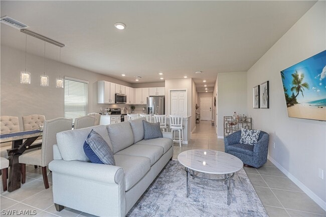 Foto del edificio - 15172 Wildflower Cir