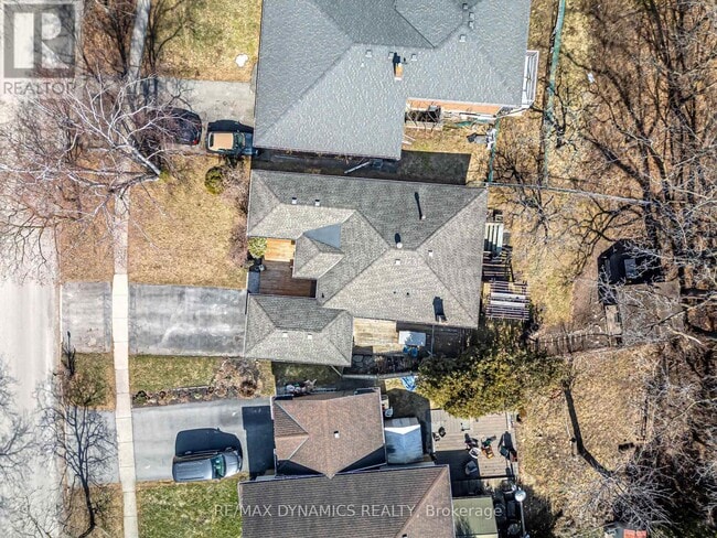 Building Photo - 42 Westgate Park Dr