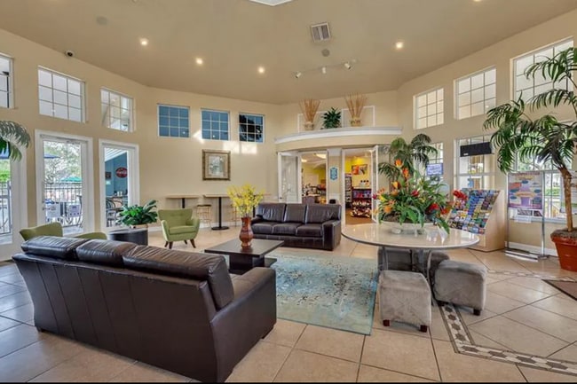 AFECTADAS POR UNA IAN? TIENE PRIORITY! DE ALQUILER! - 2307 Butterfly Palm Way