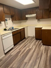 Building Photo - 220 Ellingson Dr