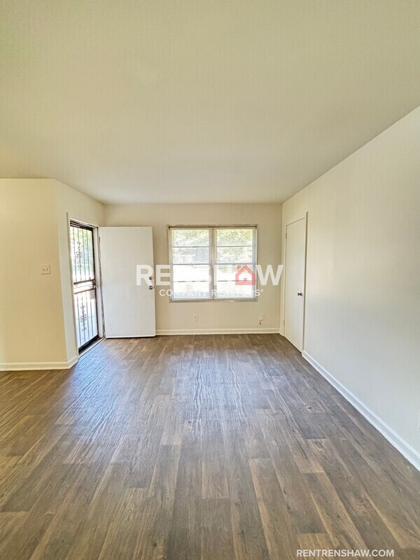 Building Photo - 3476 Obion Dr