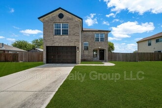 Building Photo - 215 Chisholm Trail