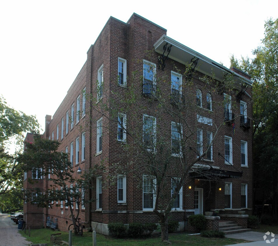 Foto principal - 506 N Buchanan Blvd