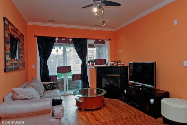 Foto del edificio - 1059 W Thorndale Ave