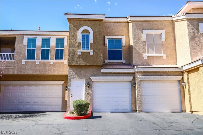 Building Photo - 9975 Peace Way