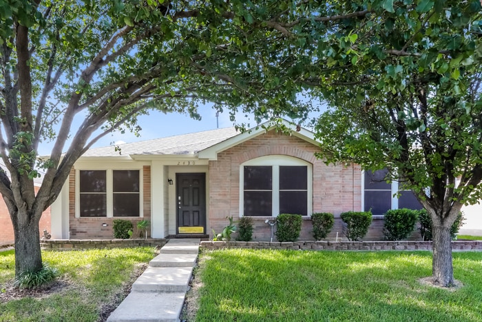 Foto principal - 2430 Manchester Ln