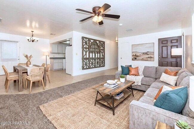 Building Photo - 8486 E Posse Cir