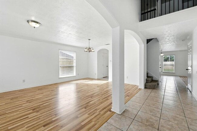 Building Photo - 5103 Beaubridge Ln