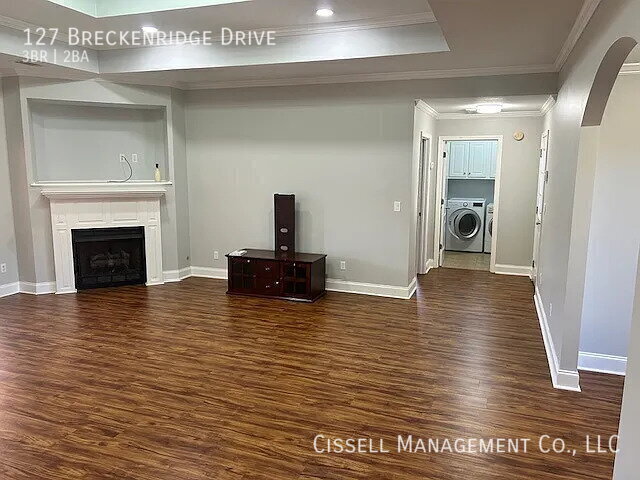 Building Photo - 127 Breckenridge Dr