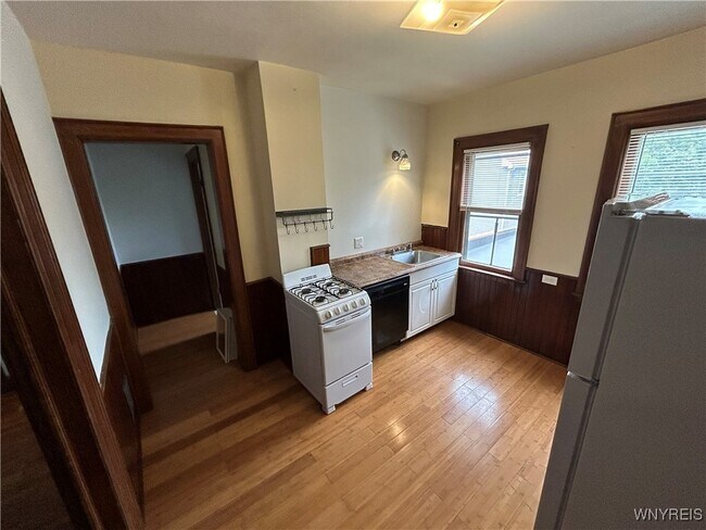 Foto del edificio - 411 Breckenridge St