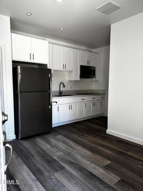 Foto del edificio - 1251 Nightingale Pl